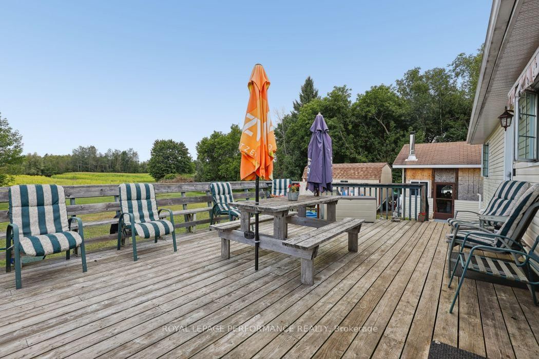 10607 Pleasant Valley Road • South Dundas, ON photo 21