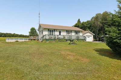 10607 Pleasant Valley Road • South Dundas, ON photo 3