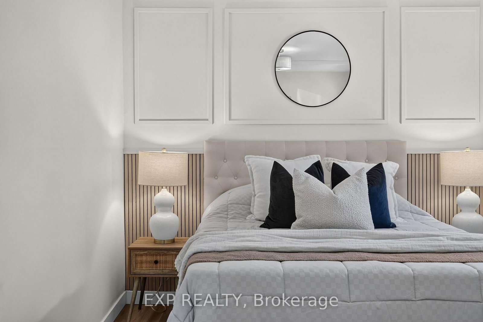 43 Brucedale Avenue E • Hamilton, ON photo 25
