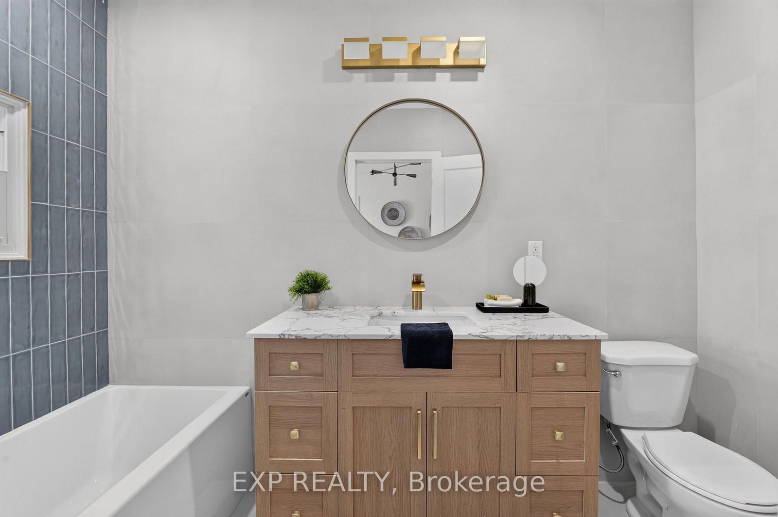 43 Brucedale Avenue E • Hamilton, ON photo 29
