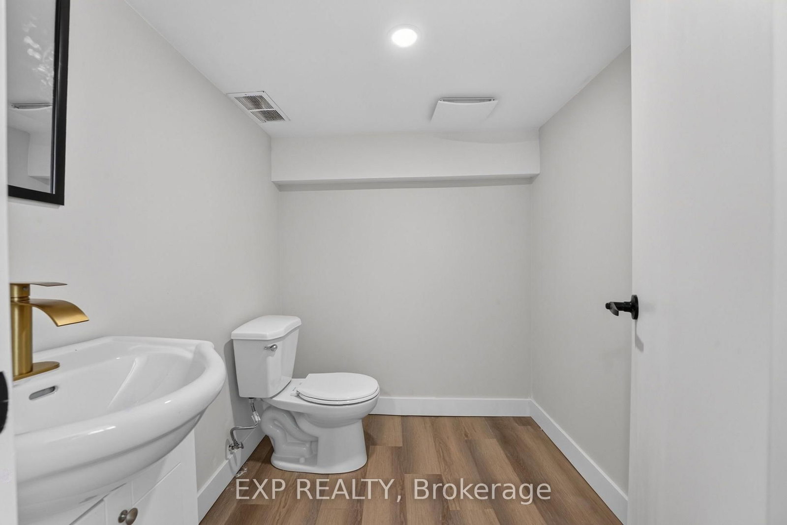 43 Brucedale Avenue E • Hamilton, ON photo 40