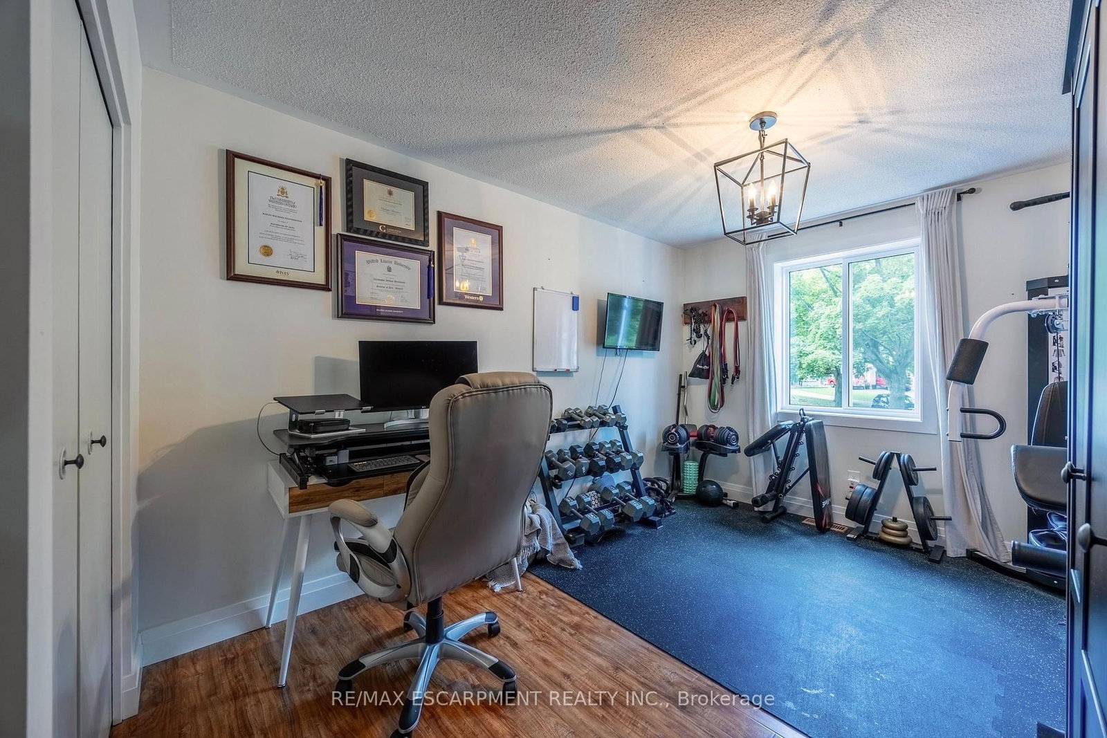 9 Normandy Circle • Norfolk, ON photo 17