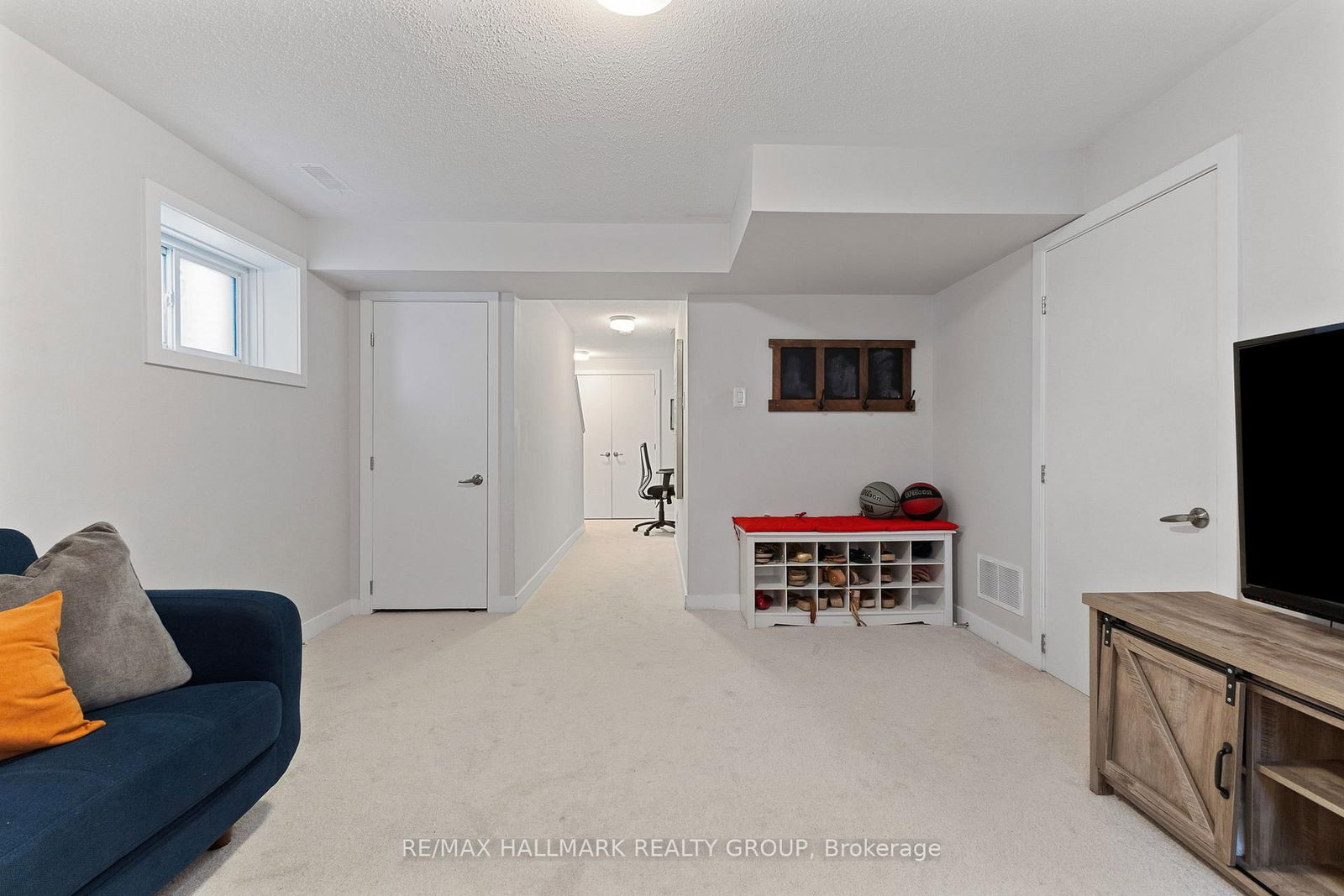 1015 Cottontail Walk • Ottawa, ON photo 25