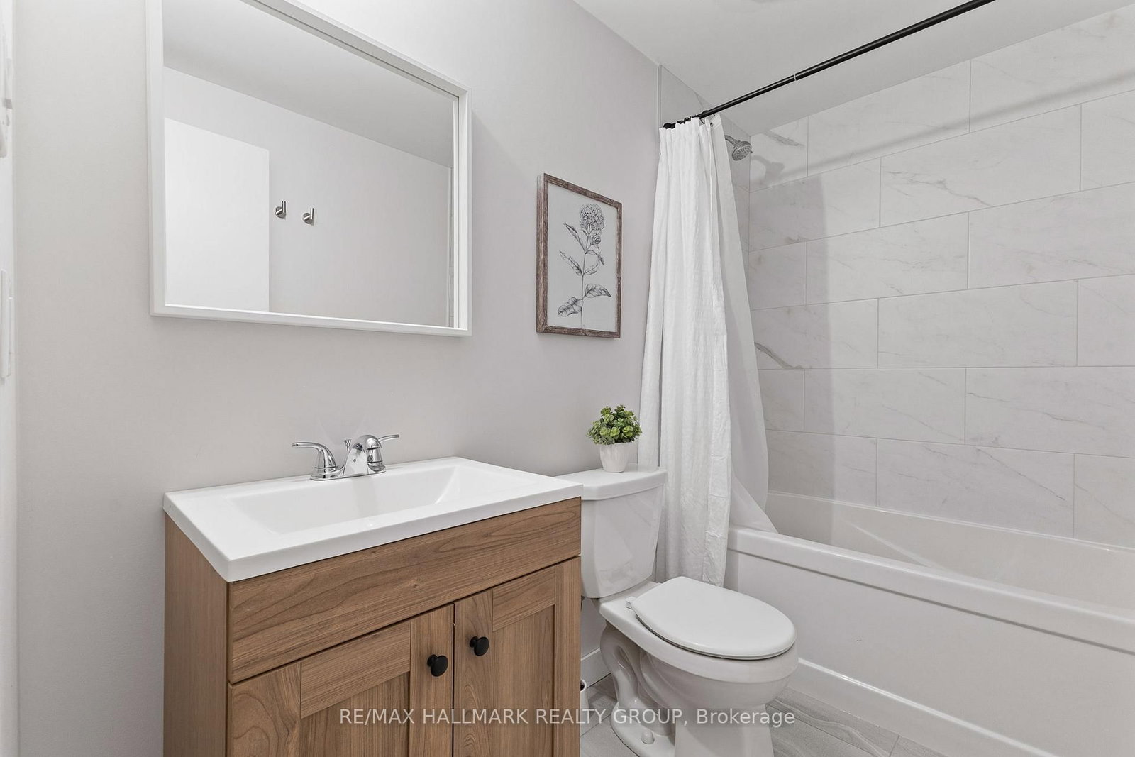 1015 Cottontail Walk • Ottawa, ON photo 27