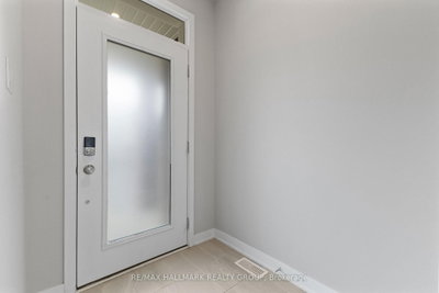 1015 Cottontail Walk • Ottawa, ON photo 3