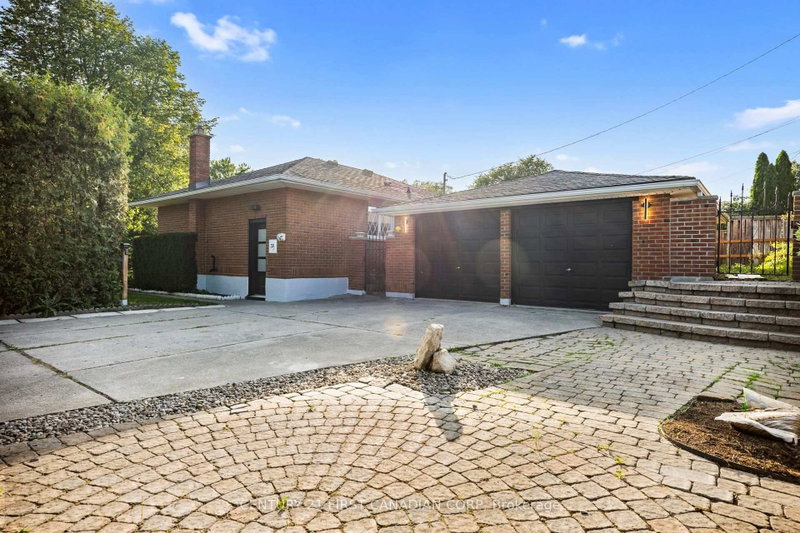 38 silverdale Crescent