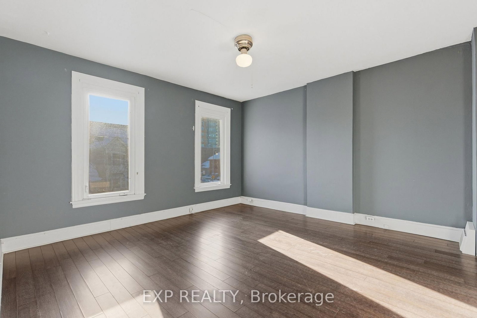 175 King Street • St. Catharines, ON photo 21