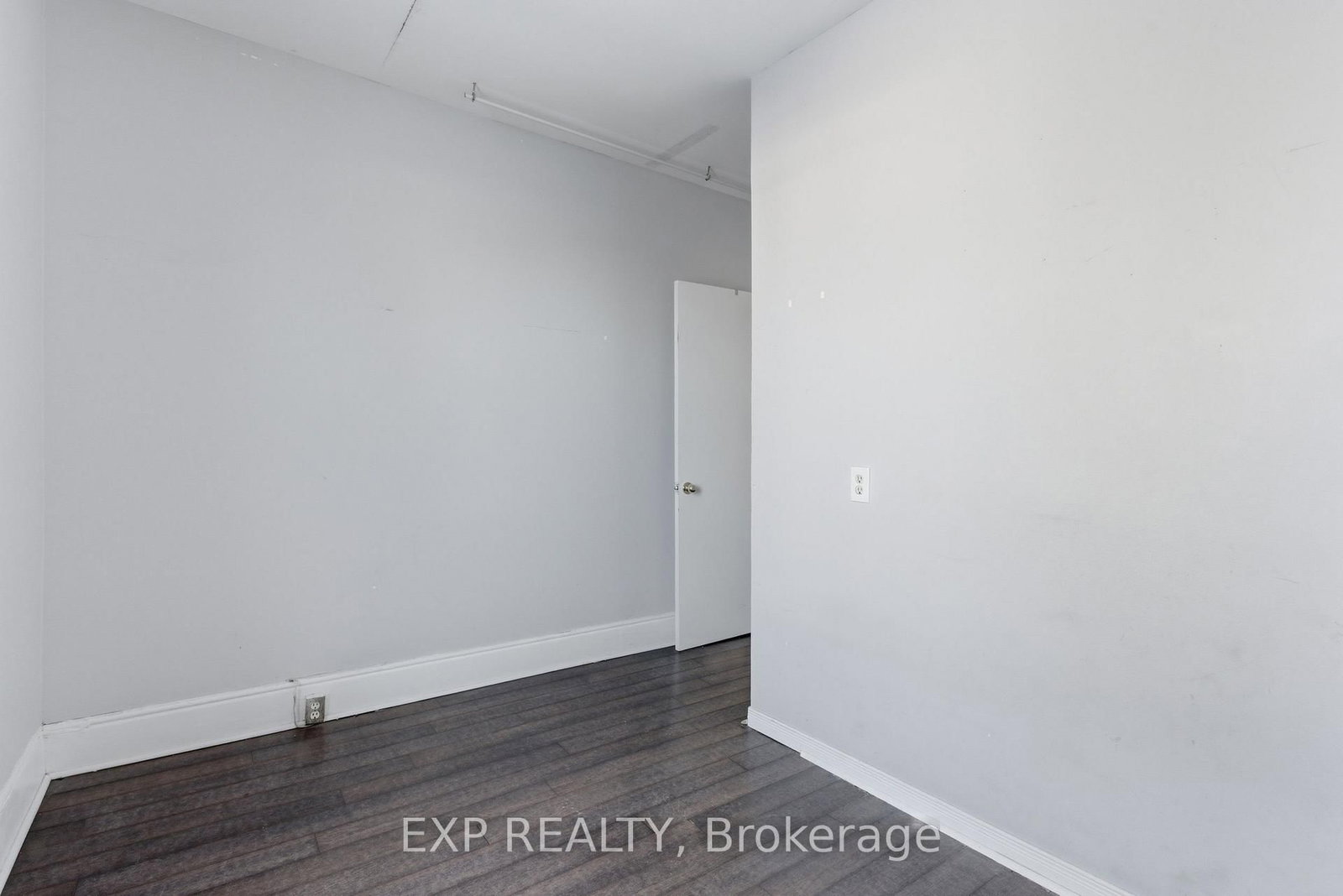 175 King Street • St. Catharines, ON photo 28