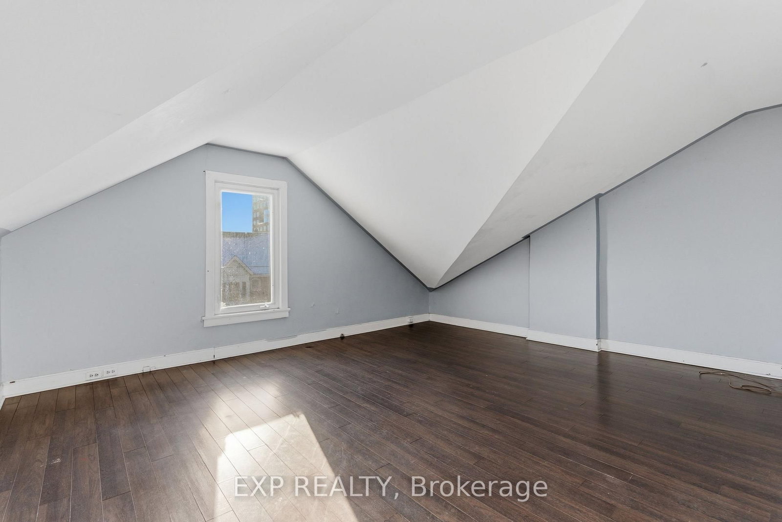 175 King Street • St. Catharines, ON photo 38