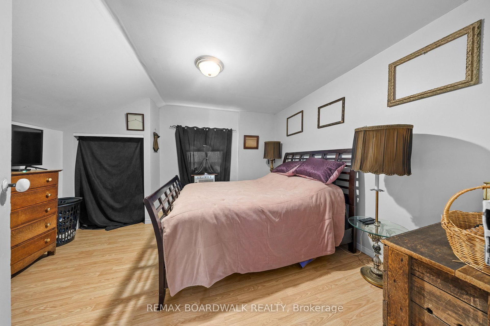 2352 Church Street • North Gower, ON photo 19