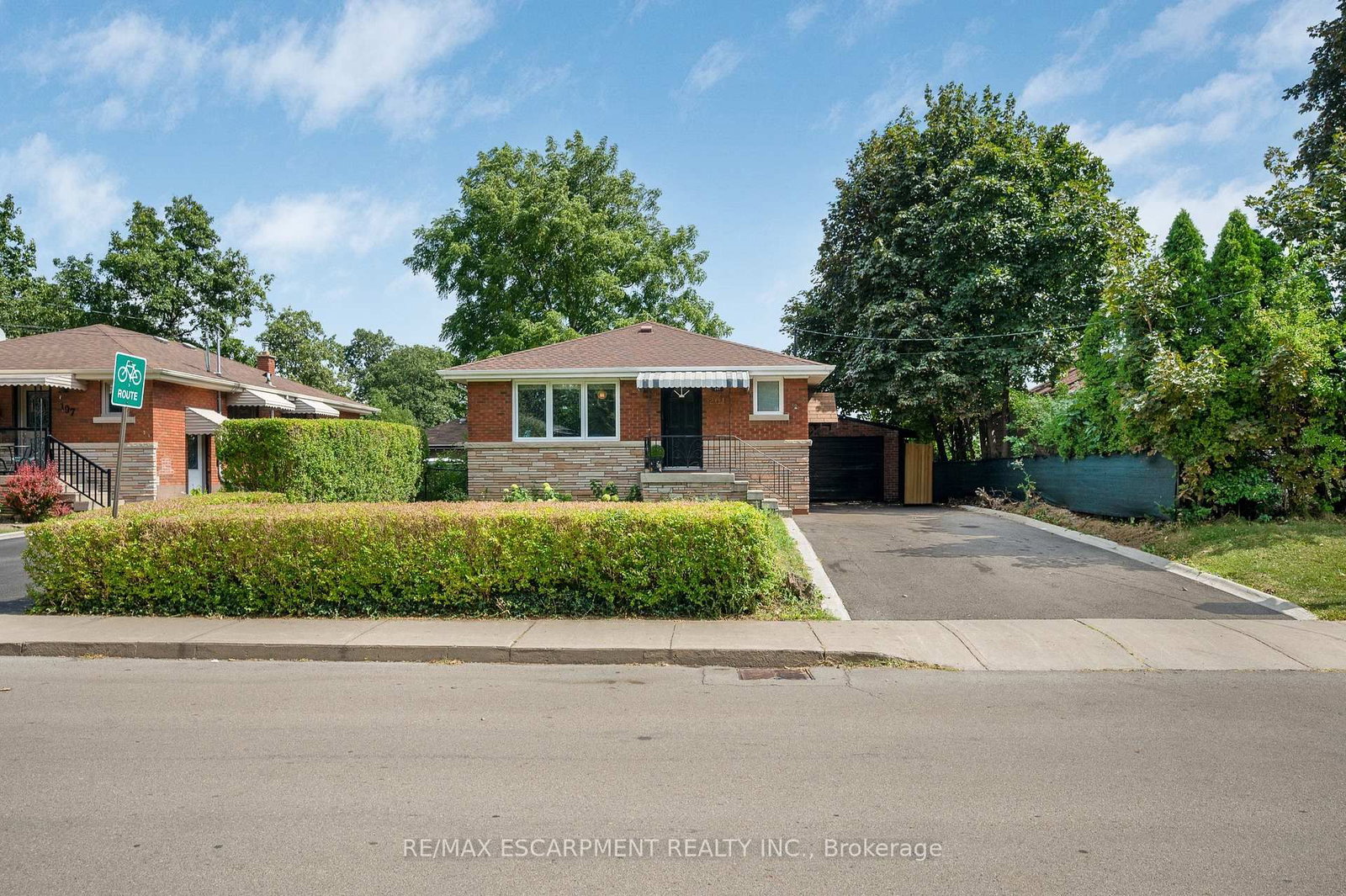 201 Terrace Drive • Hamilton, ON photo 1