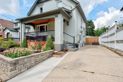 24 Stahl Avenue • Kitchener, ON photo 4