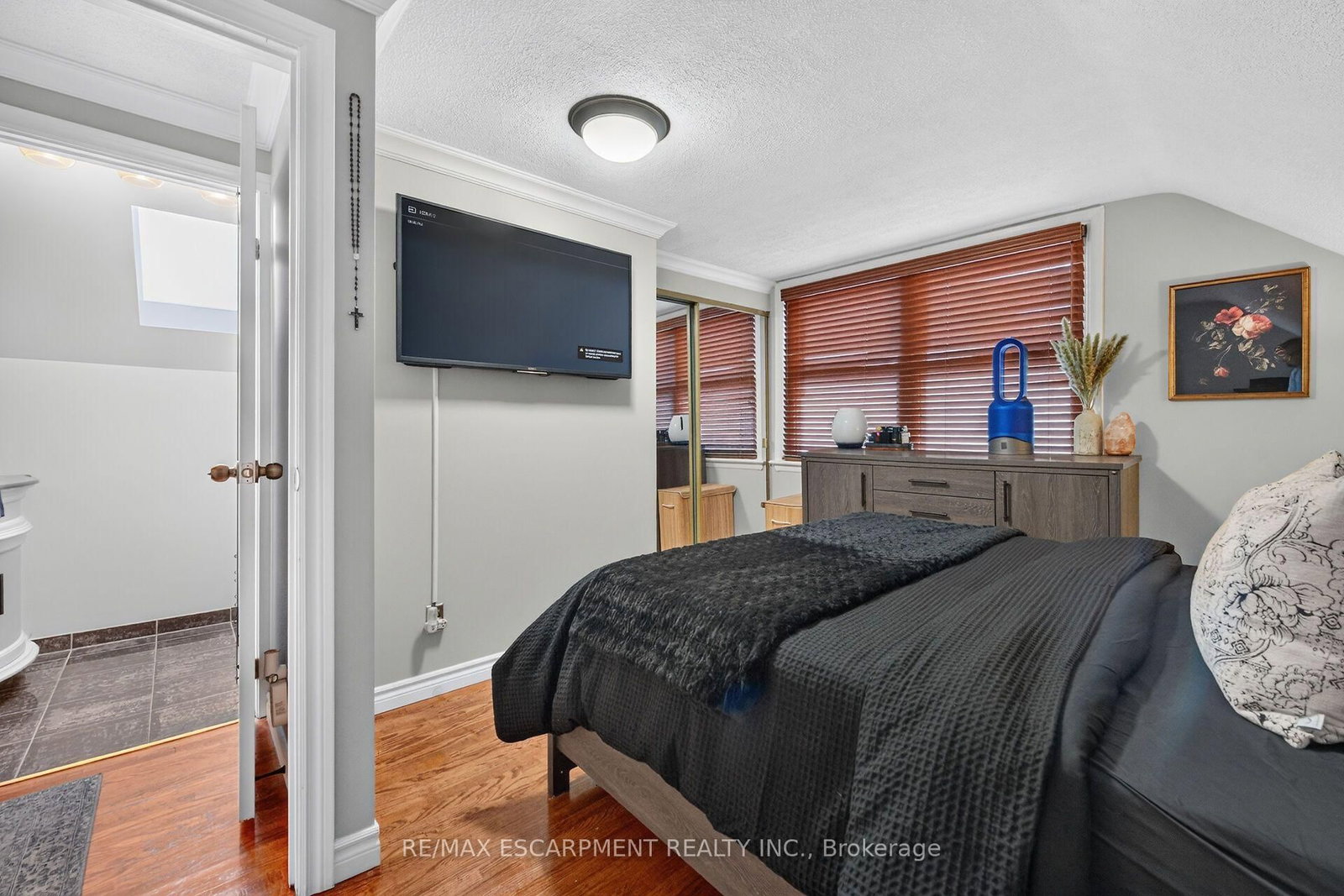 151 Hixon Road • Hamilton, ON photo 15