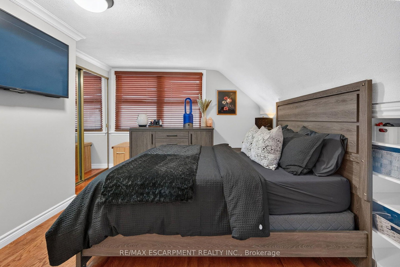 151 Hixon Road • Hamilton, ON photo 16