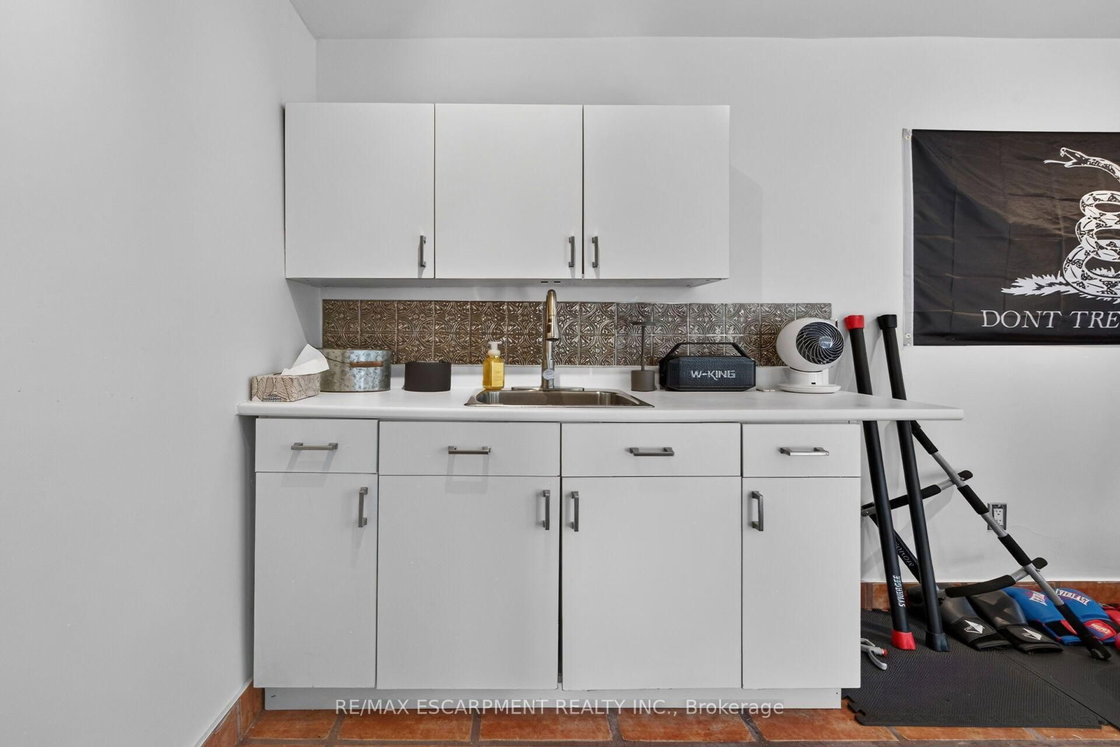 151 Hixon Road • Hamilton, ON photo 36