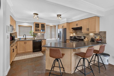 151 Hixon Road • Hamilton, ON photo 5