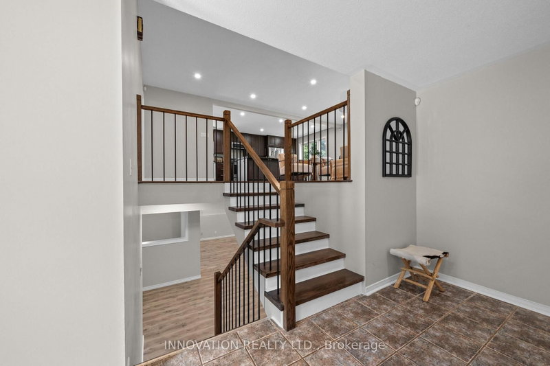 504 Thomas St photo 5