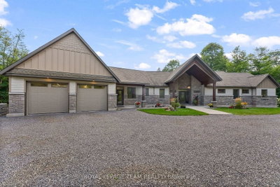 36 Cub Scout Crescent • Calabogie, ON photo 5