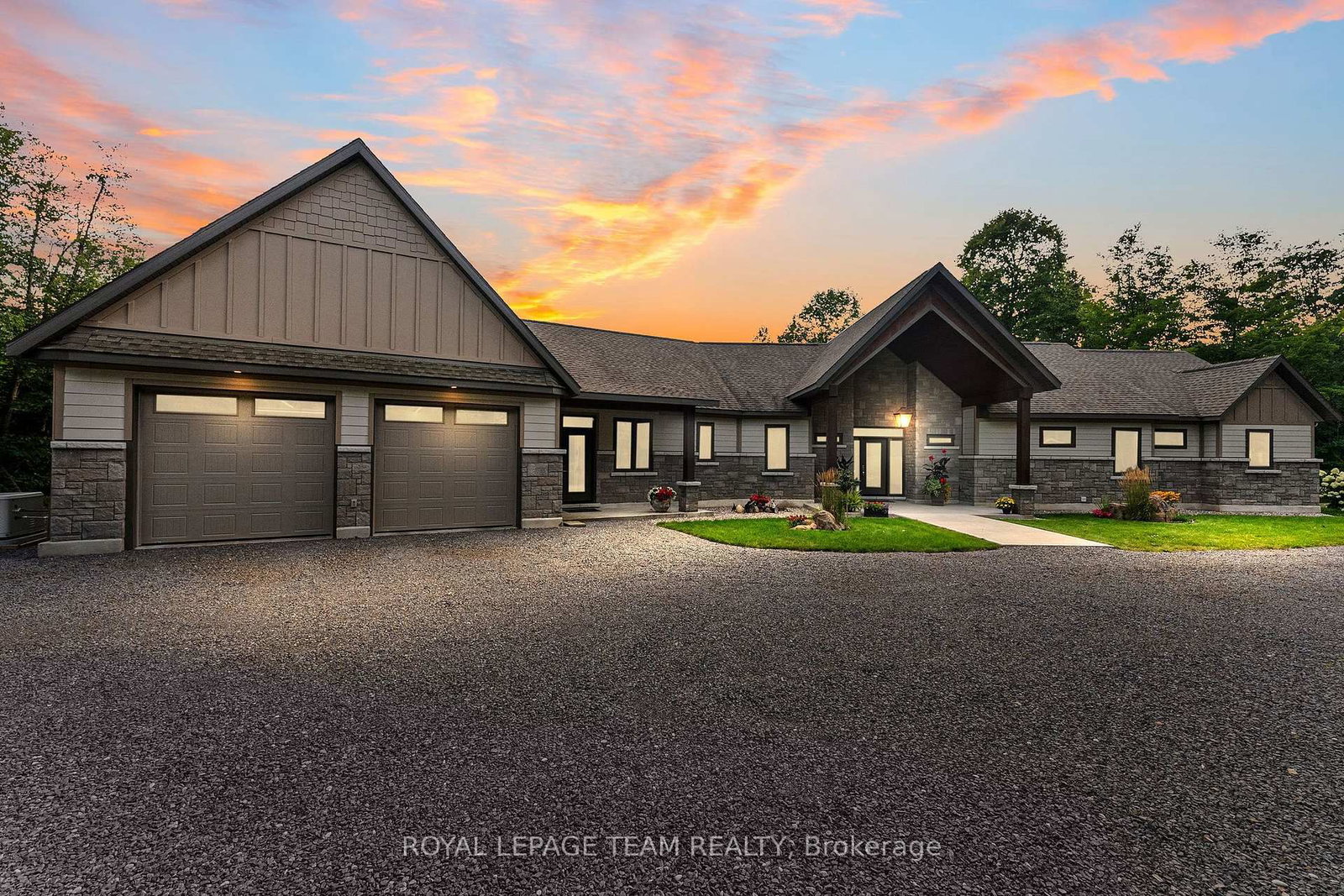 36 Cub Scout Crescent • Calabogie, ON photo 6