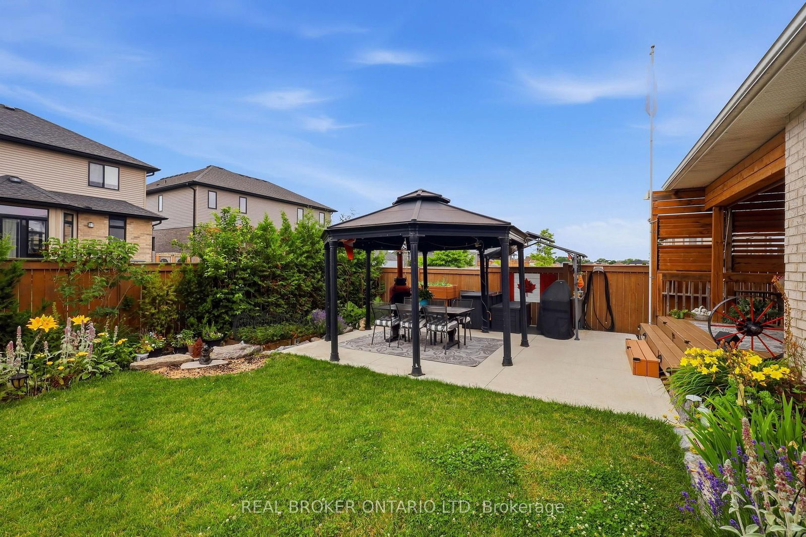 4 Doral Court • St. Thomas, ON photo 39