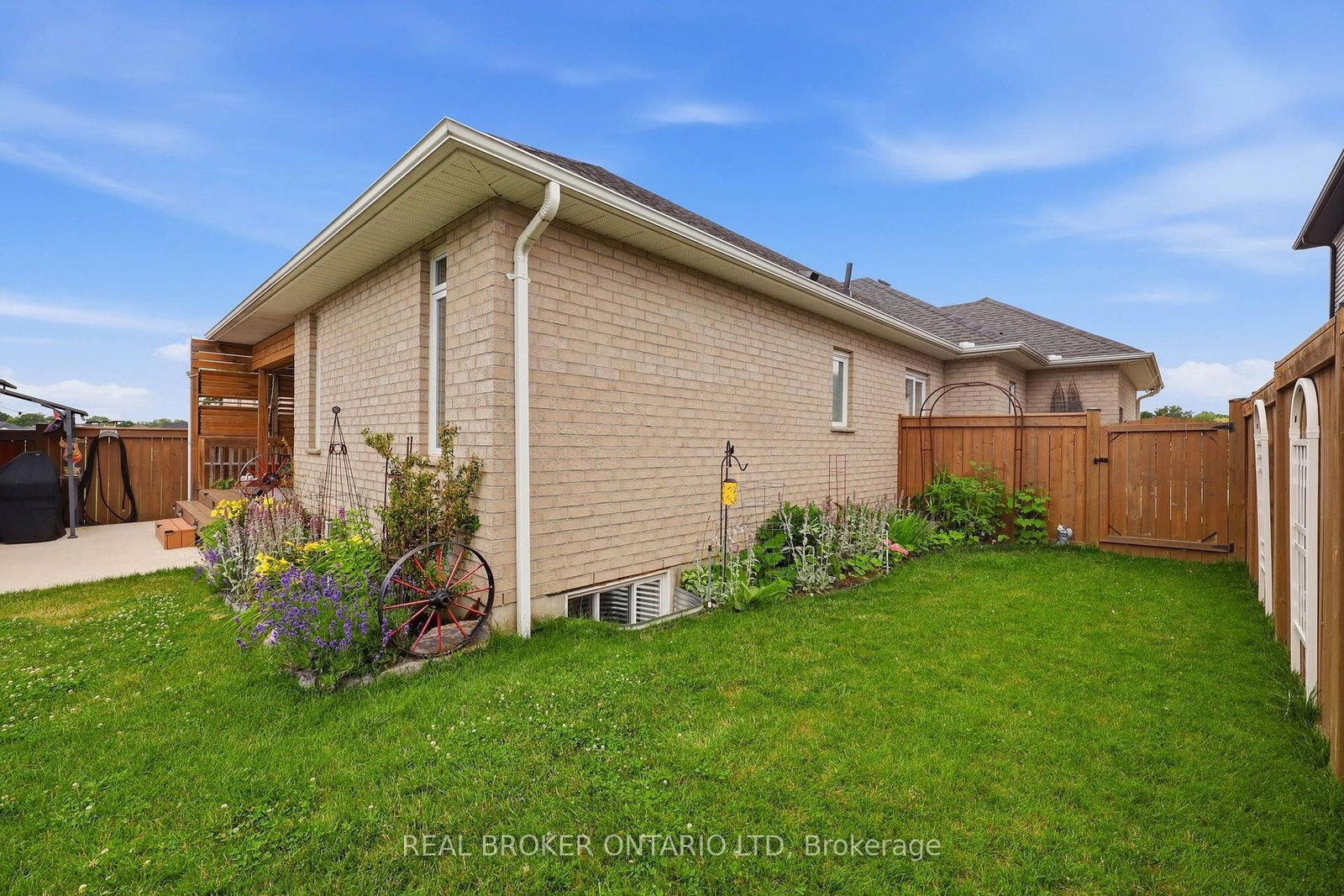 4 Doral Court • St. Thomas, ON photo 44
