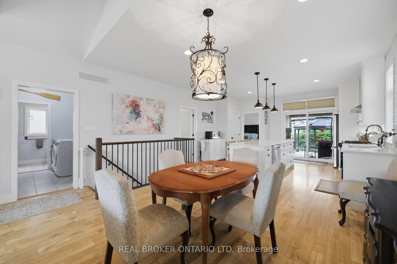 4 Doral Court • St. Thomas, ON photo 8