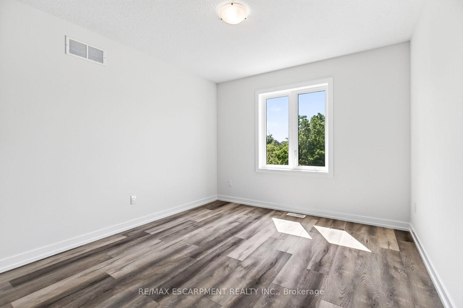 96 Valley Trail Place • Hamilton, ON photo 33
