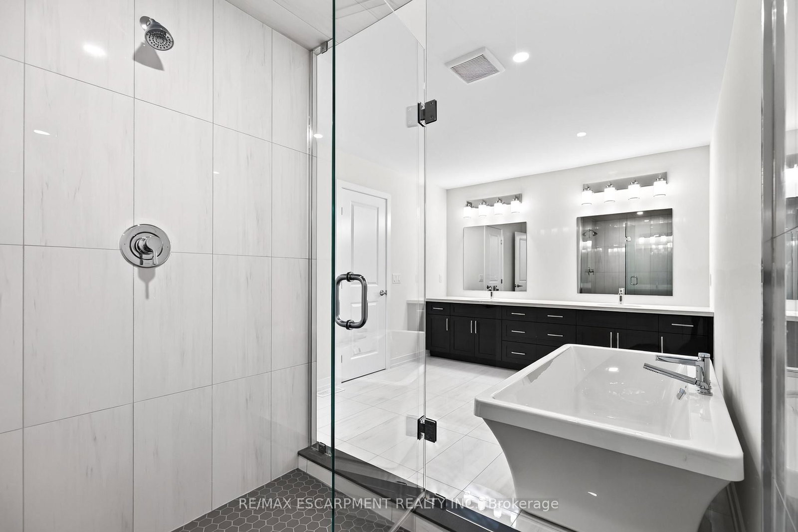 96 Valley Trail Place • Hamilton, ON photo 45