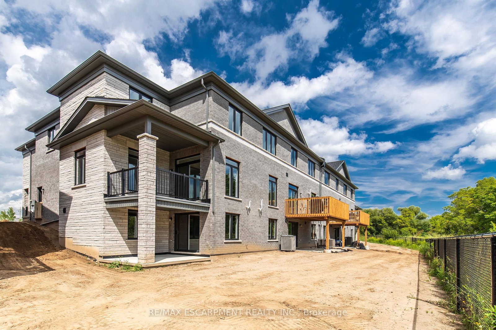 96 Valley Trail Place • Hamilton, ON photo 48
