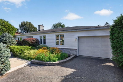 2713 Dupont Street • Ottawa, ON photo 3