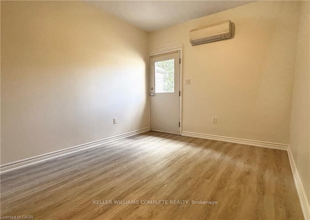 76 Wentworth Street S • Hamilton, ON photo 23