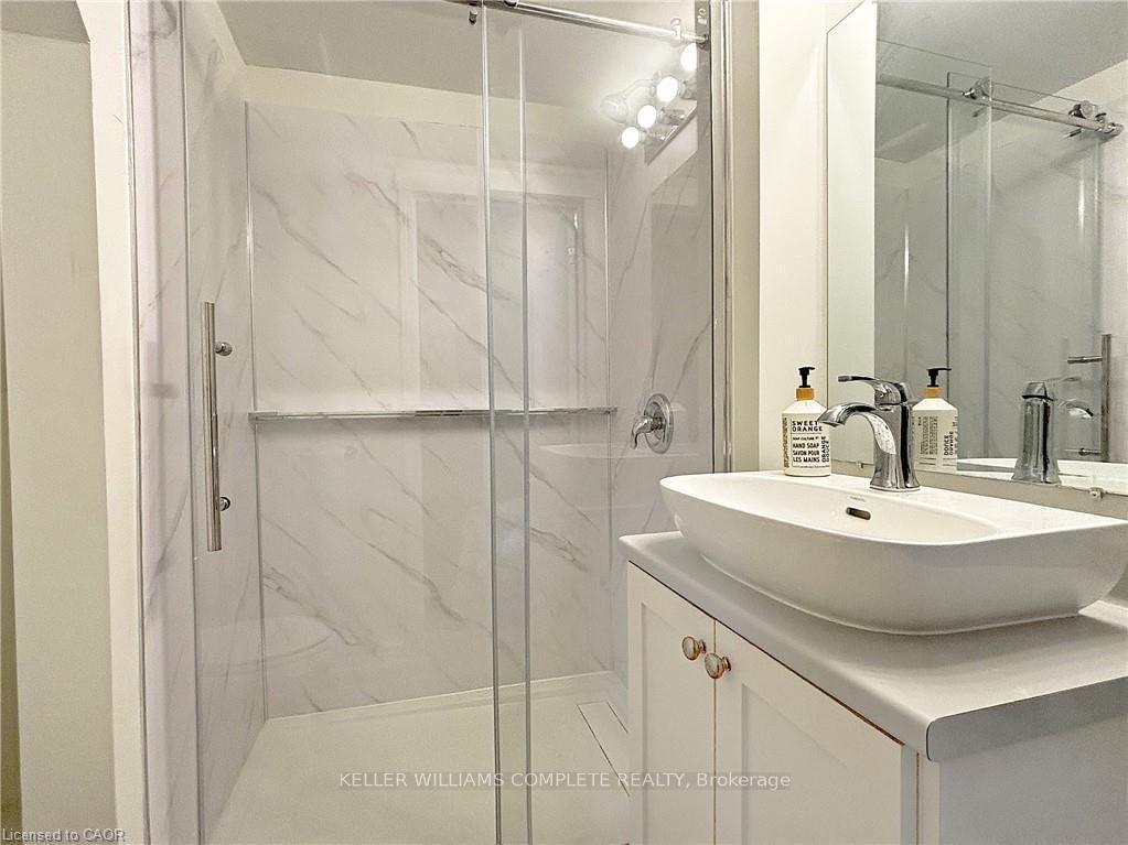 76 Wentworth Street S • Hamilton, ON photo 39