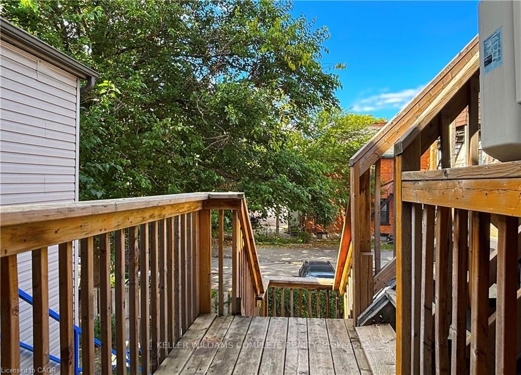 76 Wentworth Street S • Hamilton, ON photo 40