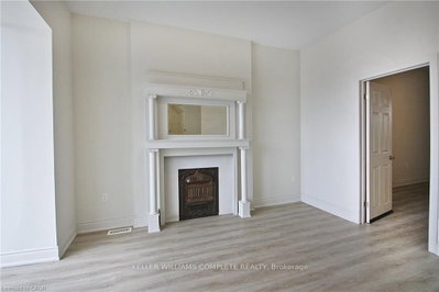 76 Wentworth Street S • Hamilton, ON photo 6
