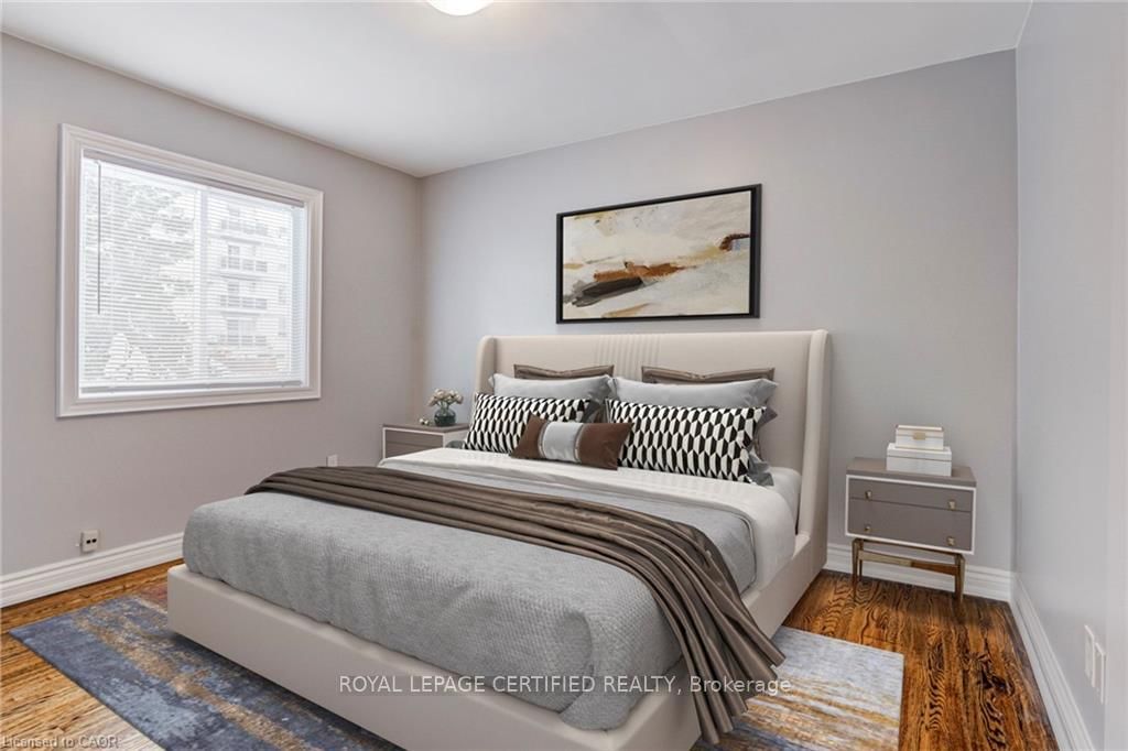 54 Duncombe Drive • Hamilton, ON photo 11