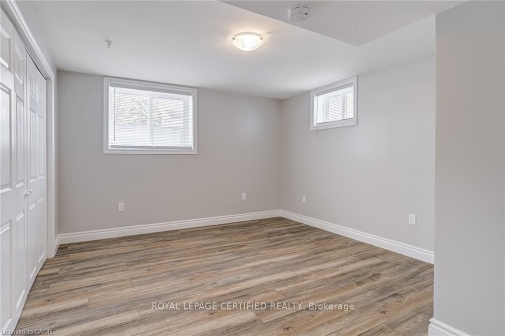 54 Duncombe Drive • Hamilton, ON photo 32