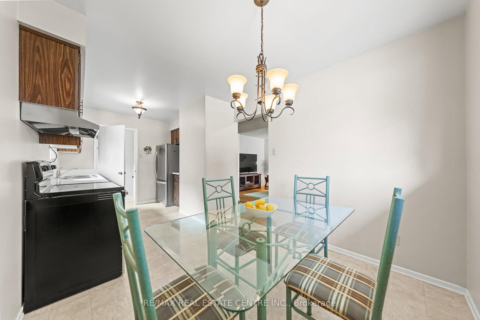 120 Arrowhead Crescent • Kitchener, ON photo 10