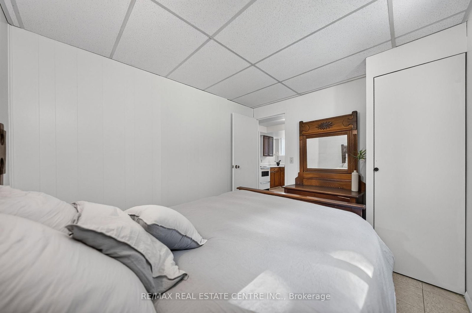 120 Arrowhead Crescent • Kitchener, ON photo 33