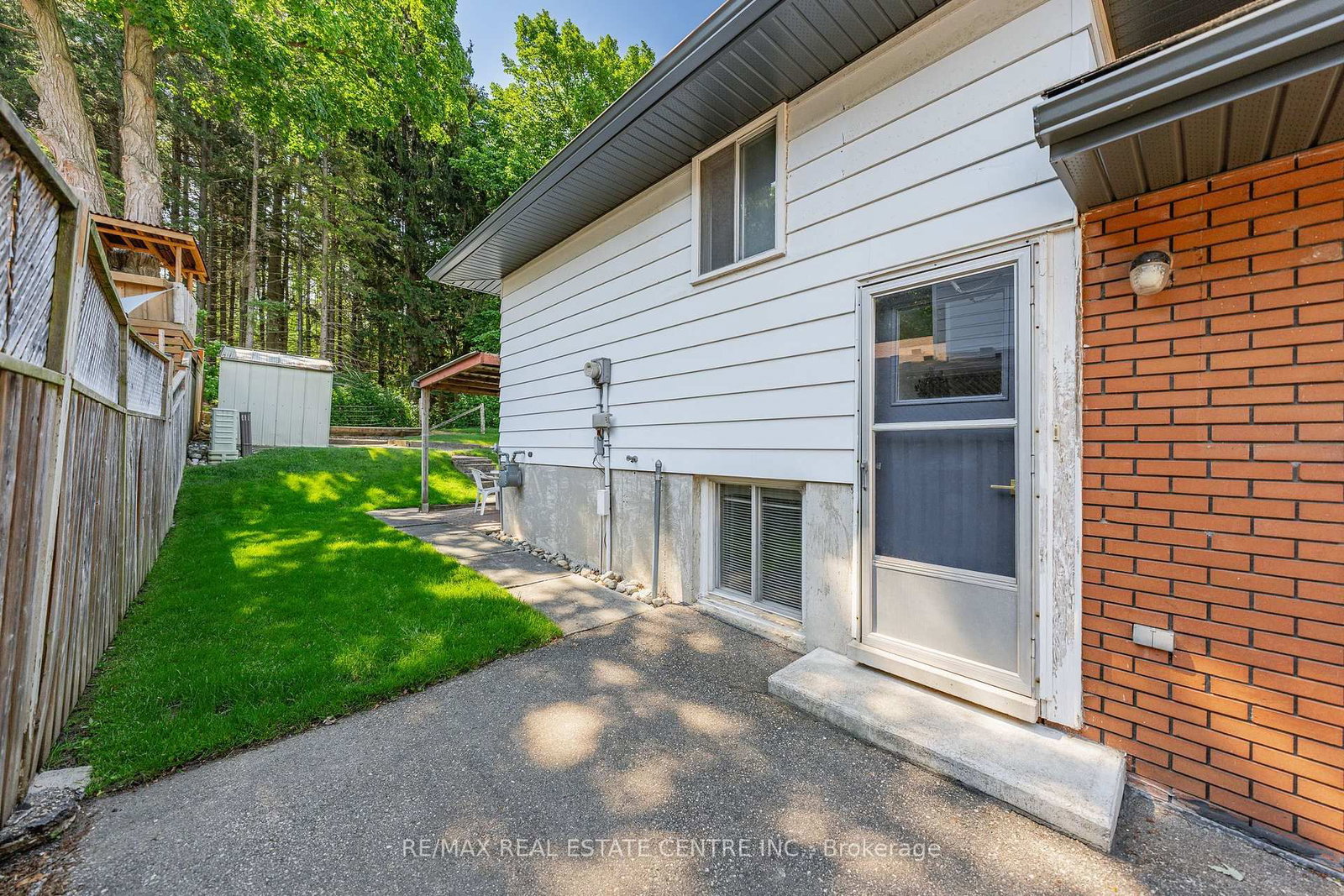120 Arrowhead Crescent • Kitchener, ON photo 37