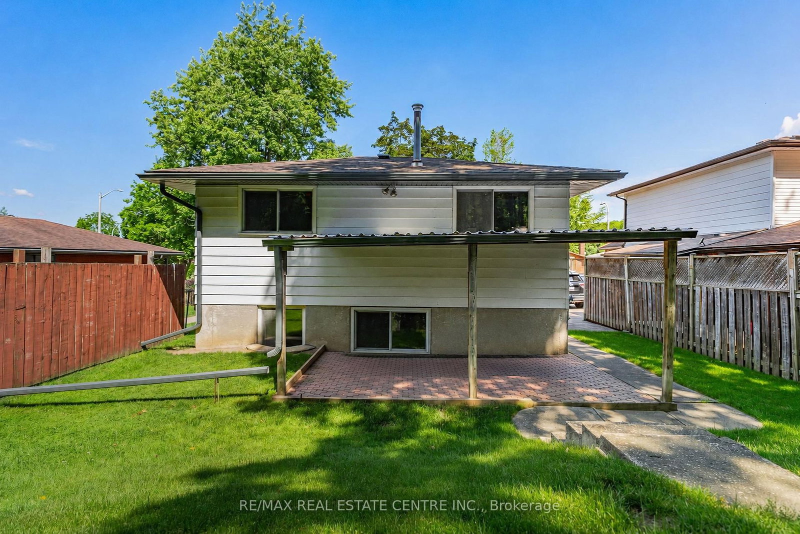 120 Arrowhead Crescent • Kitchener, ON photo 40
