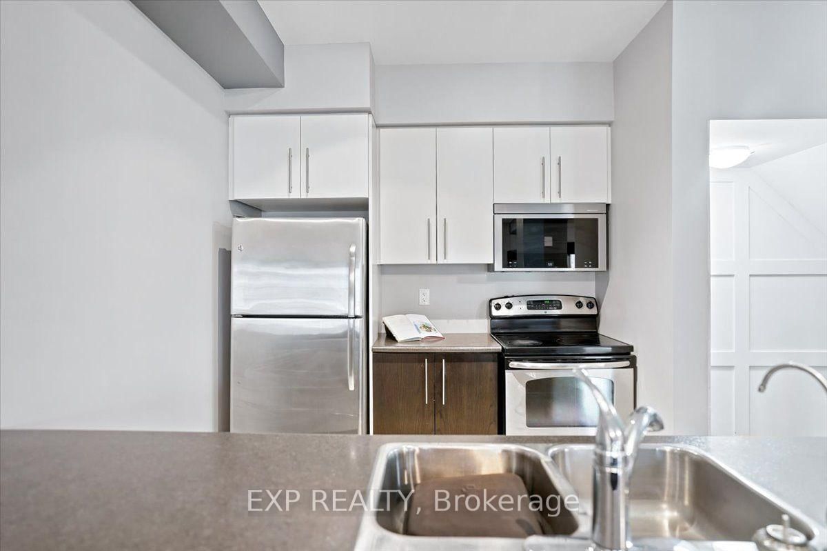 515 Winston Road • #15 • Grimsby, ON photo 3