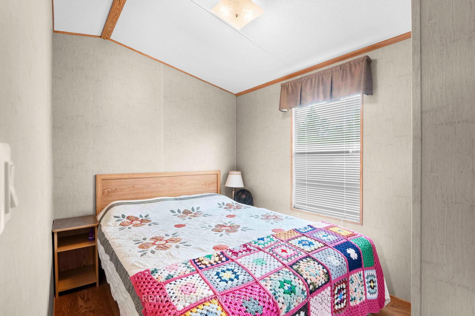 7489 SIDEROAD 5 E • #T102 • Wellington North, ON photo 13