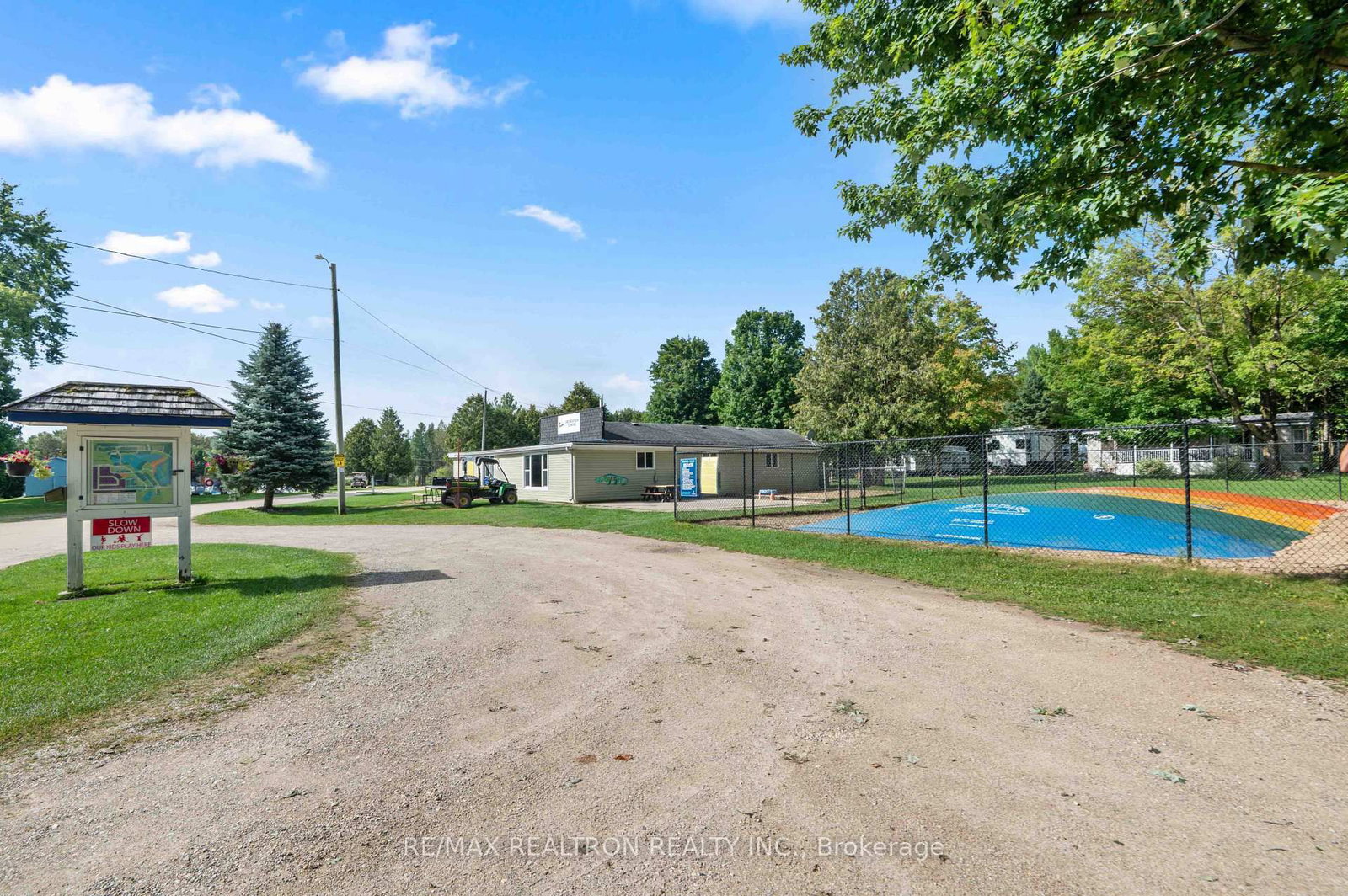 7489 SIDEROAD 5 E • #T102 • Wellington North, ON photo 30