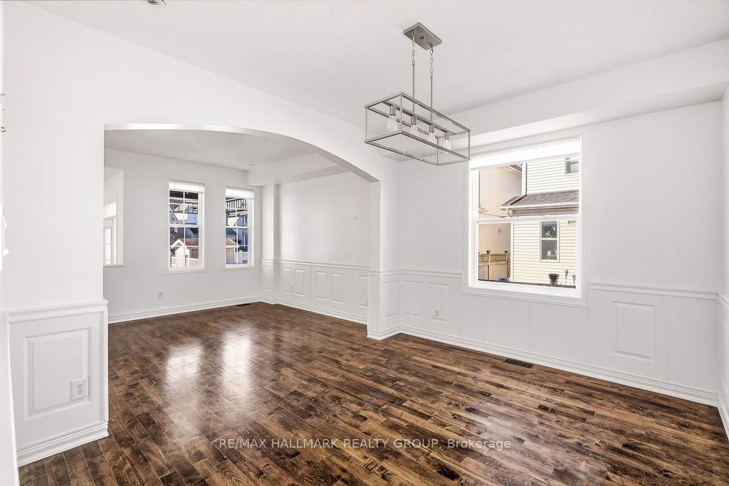 1037 Fieldfair Way • Orleans, ON photo 11