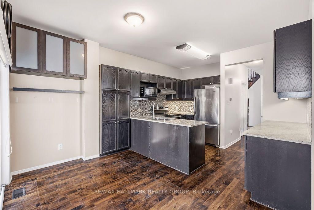 1037 Fieldfair Way • Orleans, ON photo 12