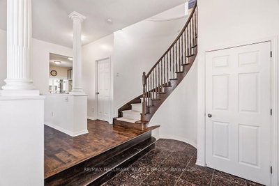 1037 Fieldfair Way • Orleans, ON photo 4