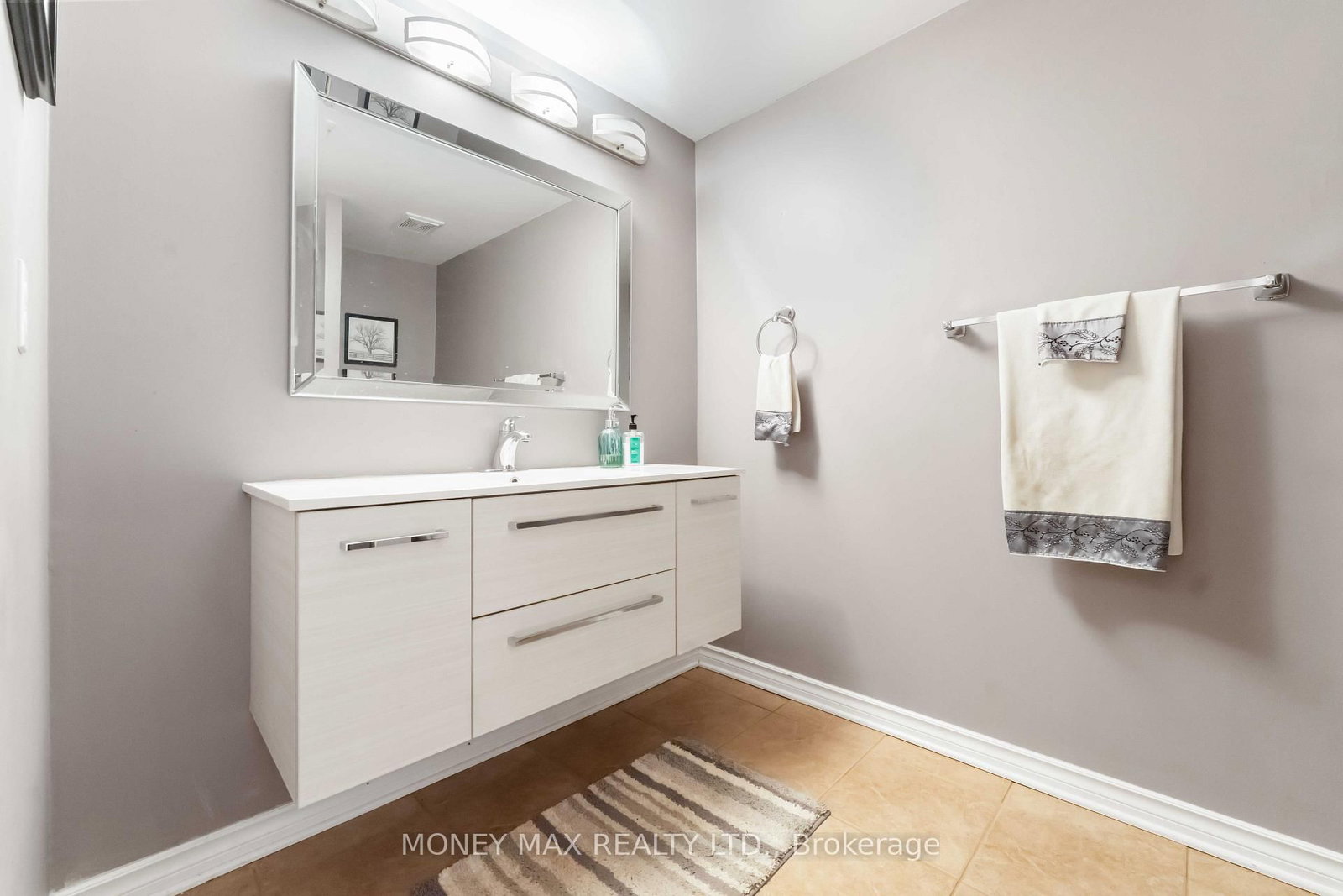 7 Forsyth Lane • #4 • Nepean, ON photo 16