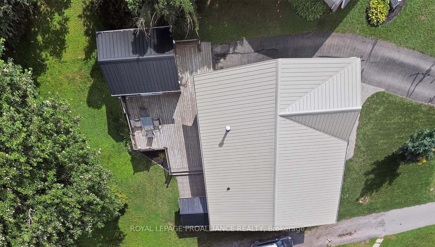 1305 Brockmount Place • Brockville, ON photo 38