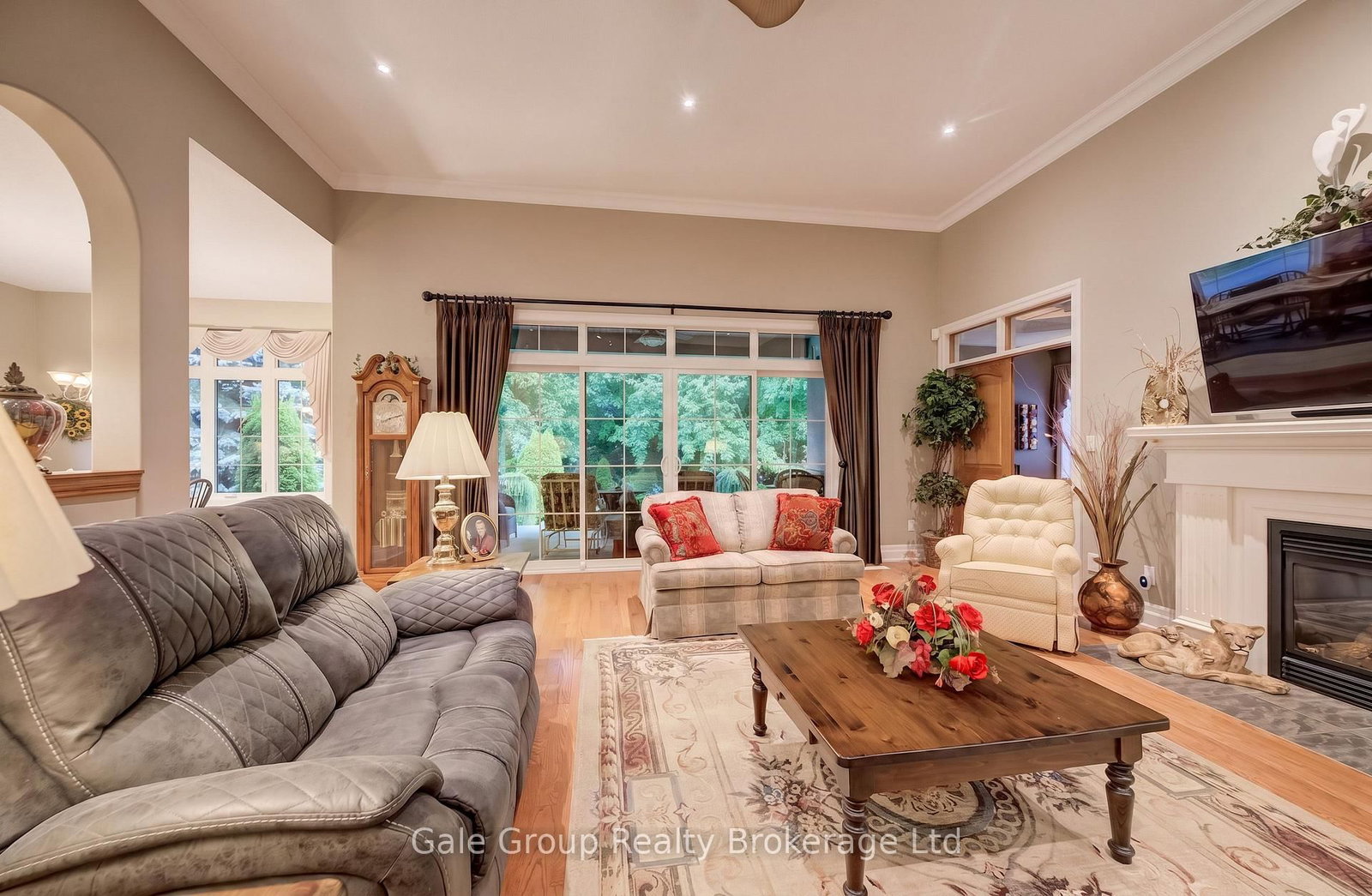 612 Lakeview Drive • Woodstock, ON photo 15