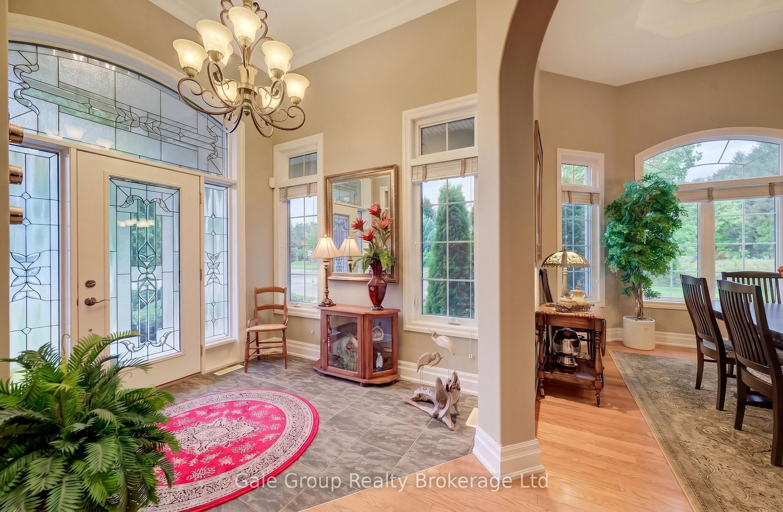 612 Lakeview Drive • Woodstock, ON photo 6